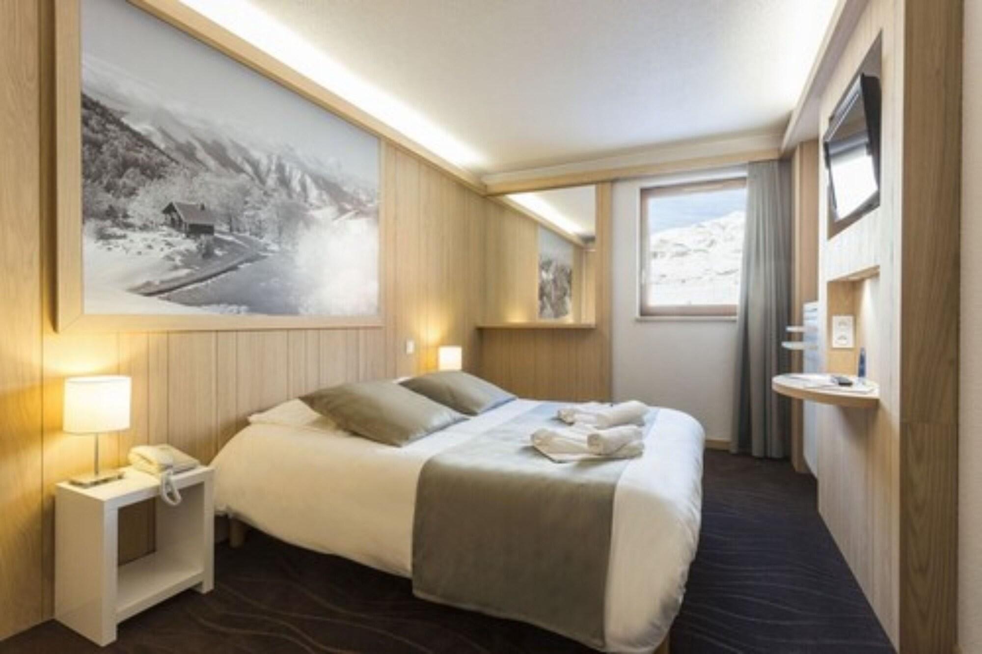 Hotel Club Mmv Les Bergers **** Alpe d'Huez Eksteriør bilde