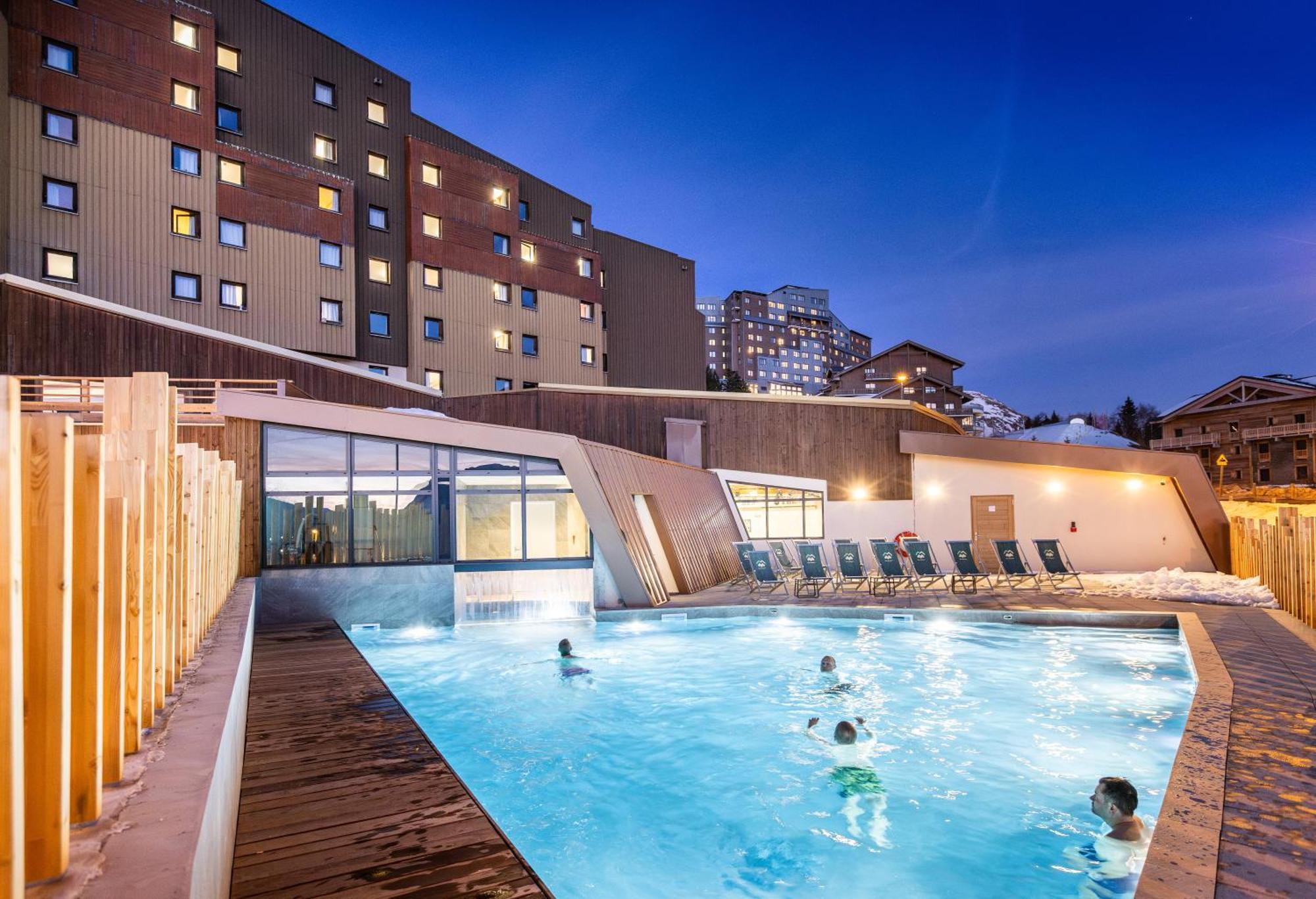 Hotel Club Mmv Les Bergers **** Alpe d'Huez Eksteriør bilde