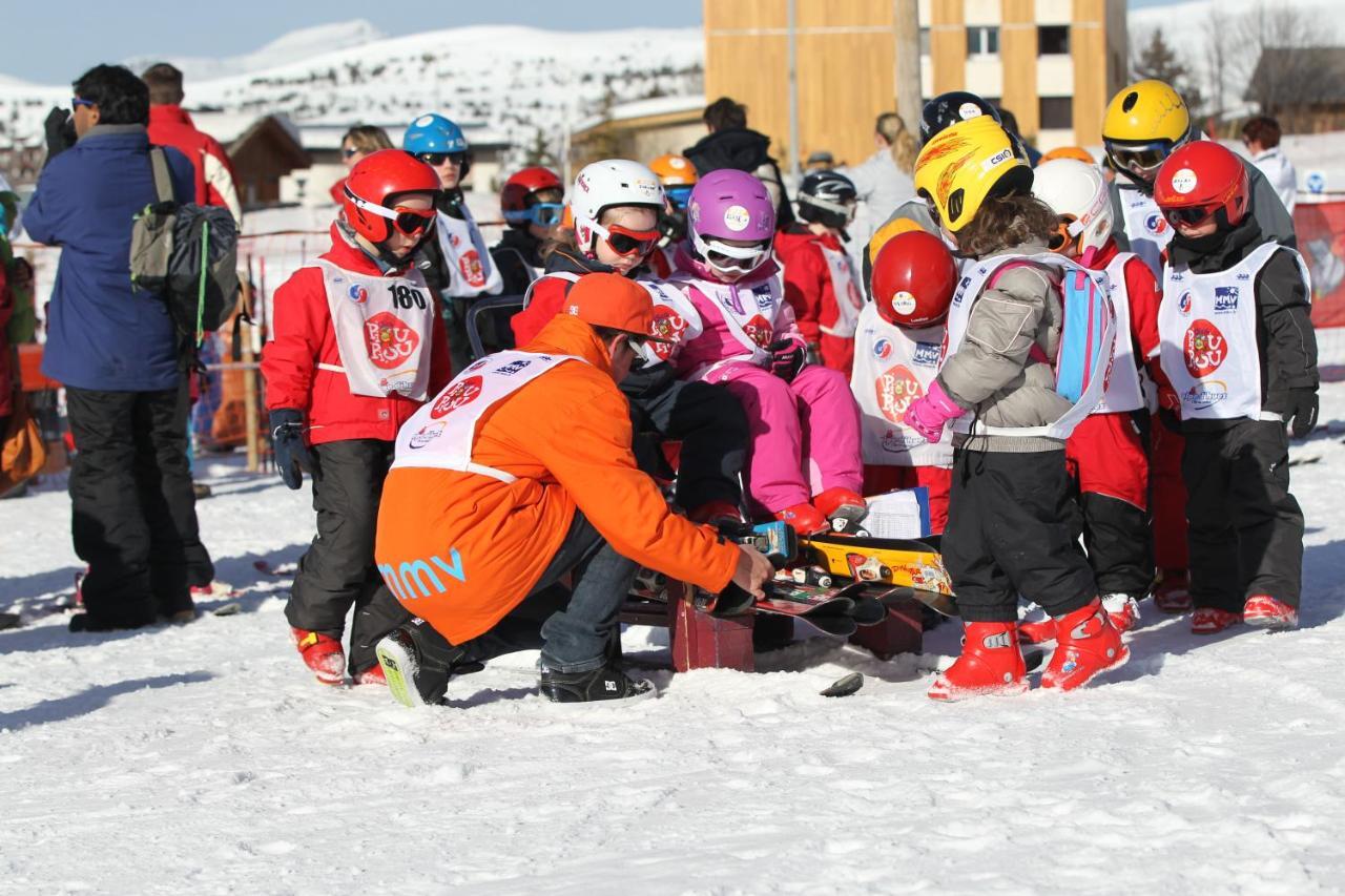 Hotel Club Mmv Les Bergers **** Alpe d'Huez Eksteriør bilde
